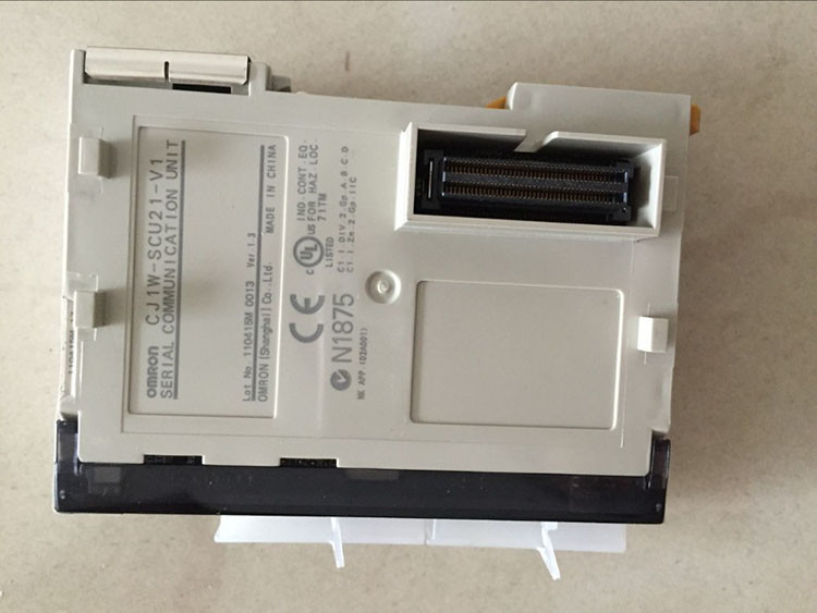 CJ1W-SCU21-V1 Omron PLC CJ1W 2 RS-232Cは5/DC 280mAのプログラミング装置を左舷に取る