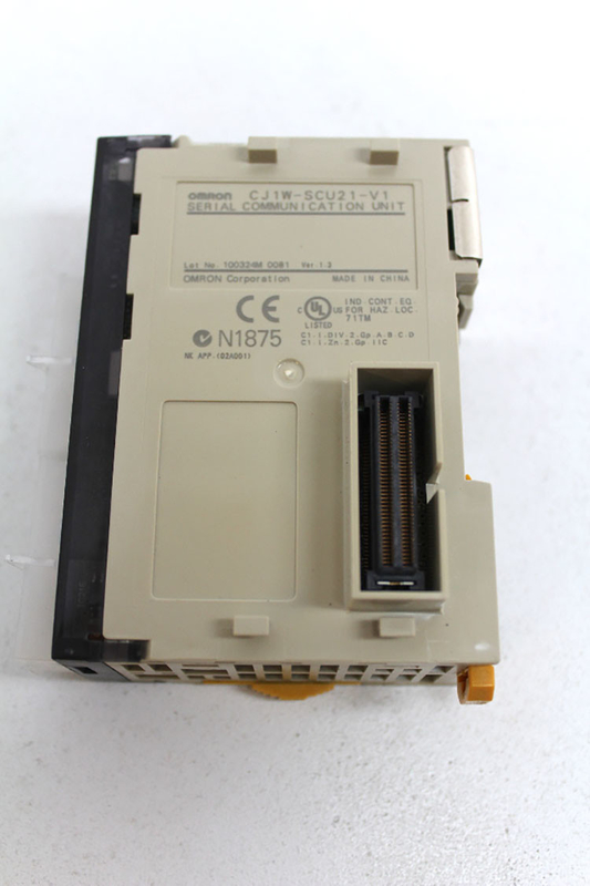 CJ1W-SCU21-V1 Omron PLC CJ1W 2 RS-232Cは5/DC 280mAのプログラミング装置を左舷に取る
