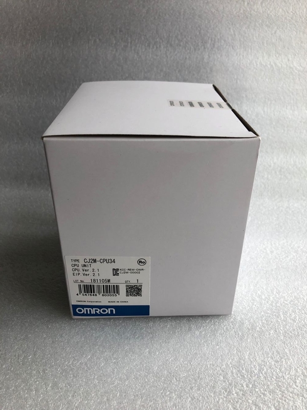 CJ2M-CPU14オートメーションPLC Omron CJ2Mモジュールの黒色の原物